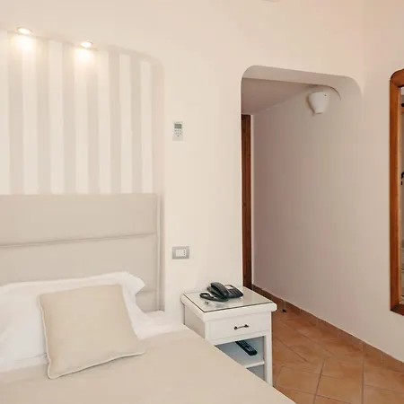 Hotel L'Arcangelo - Boutique Hotel Taranto Exterior photo